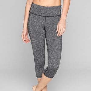 Athleta Chaturanga Black Heather Crop Yoga Pants/Leggings